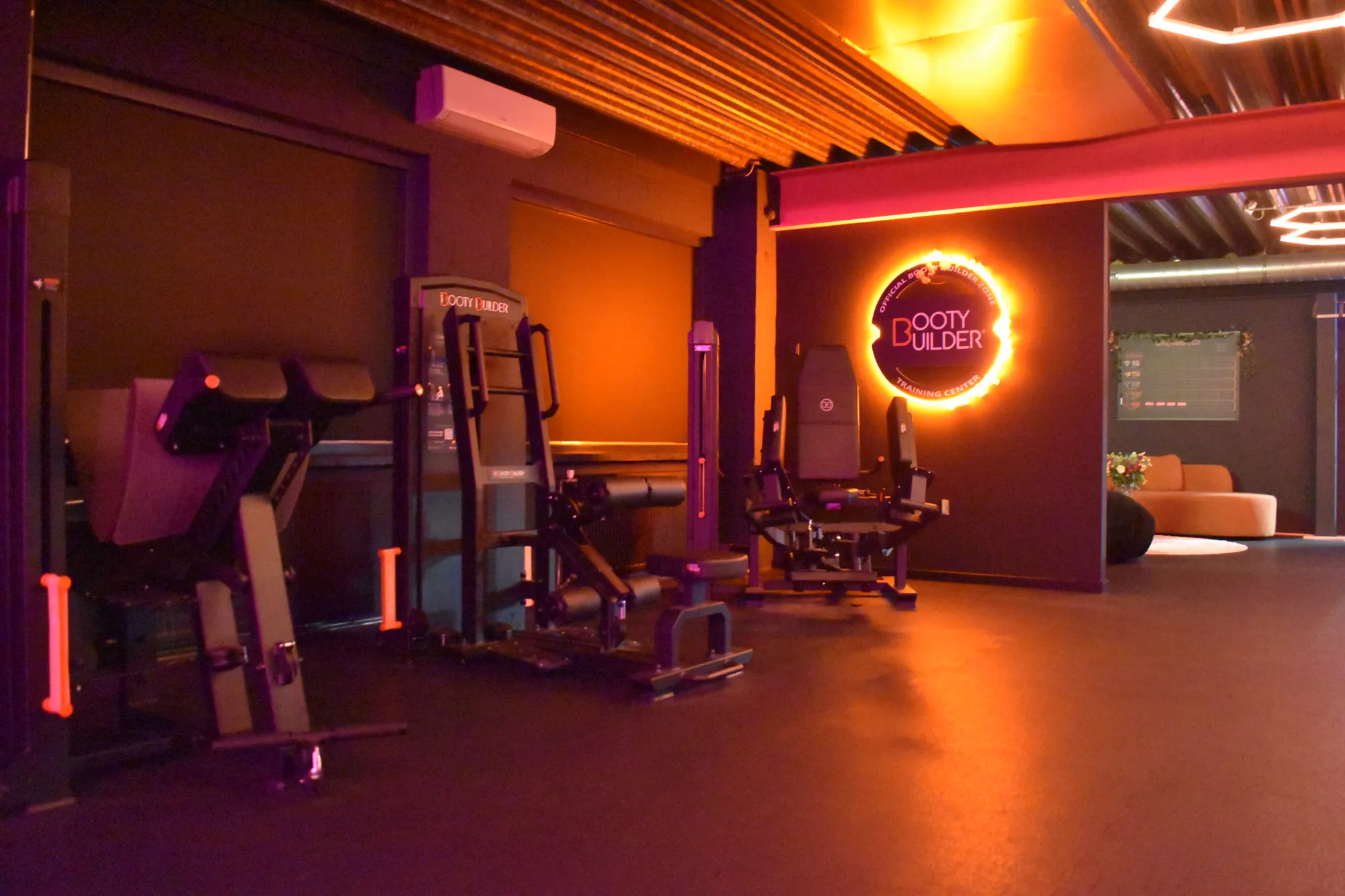 De Booty Builder-studio van Dreambody Lab